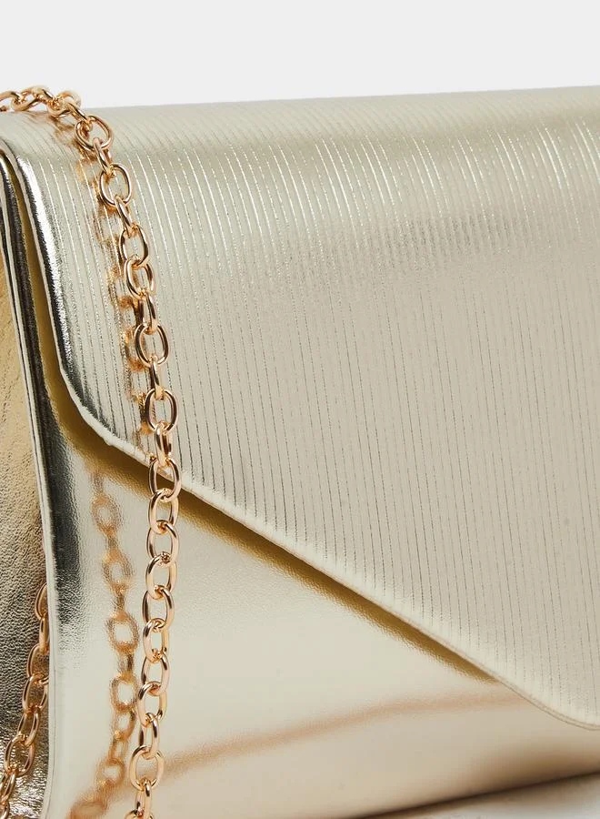 Styli Women Gold Metallic Envelope Clutch Bag